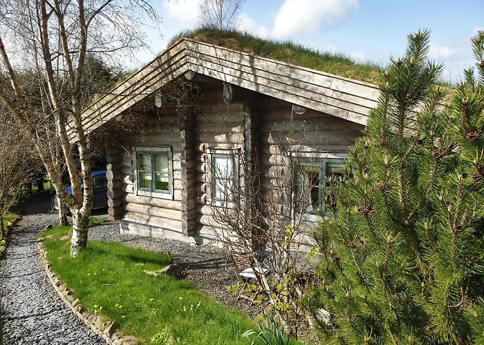 Newland Valley Log Cabins